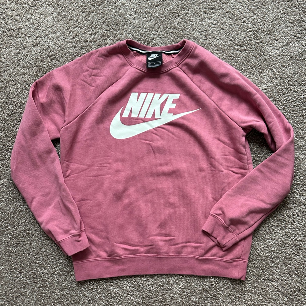 Nike Crewneck Pullover Sweatshirt
